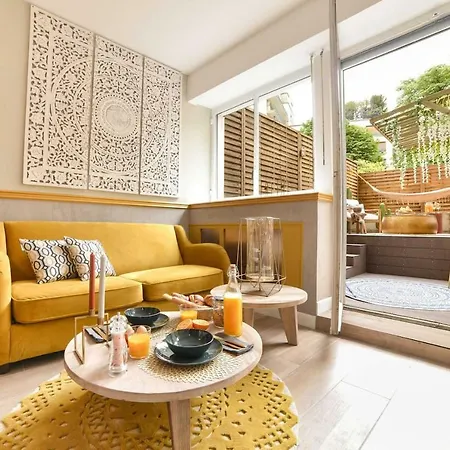 Apartment Flaat- Eiffel Tower Paris
